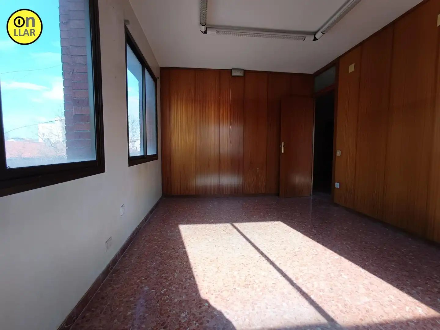 Oficina amb ascensor en venda a Carrer de Sant Roc, imagen 6