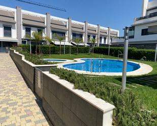 Swimming pool of Single-family semi-detached for sale in  Córdoba Capital  with Air Conditioner, Private garden and Terrace