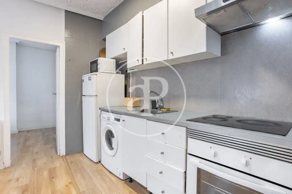Cocina de Piso de alquiler en Valencia con Aire acondicionado, Amueblado y Balcón