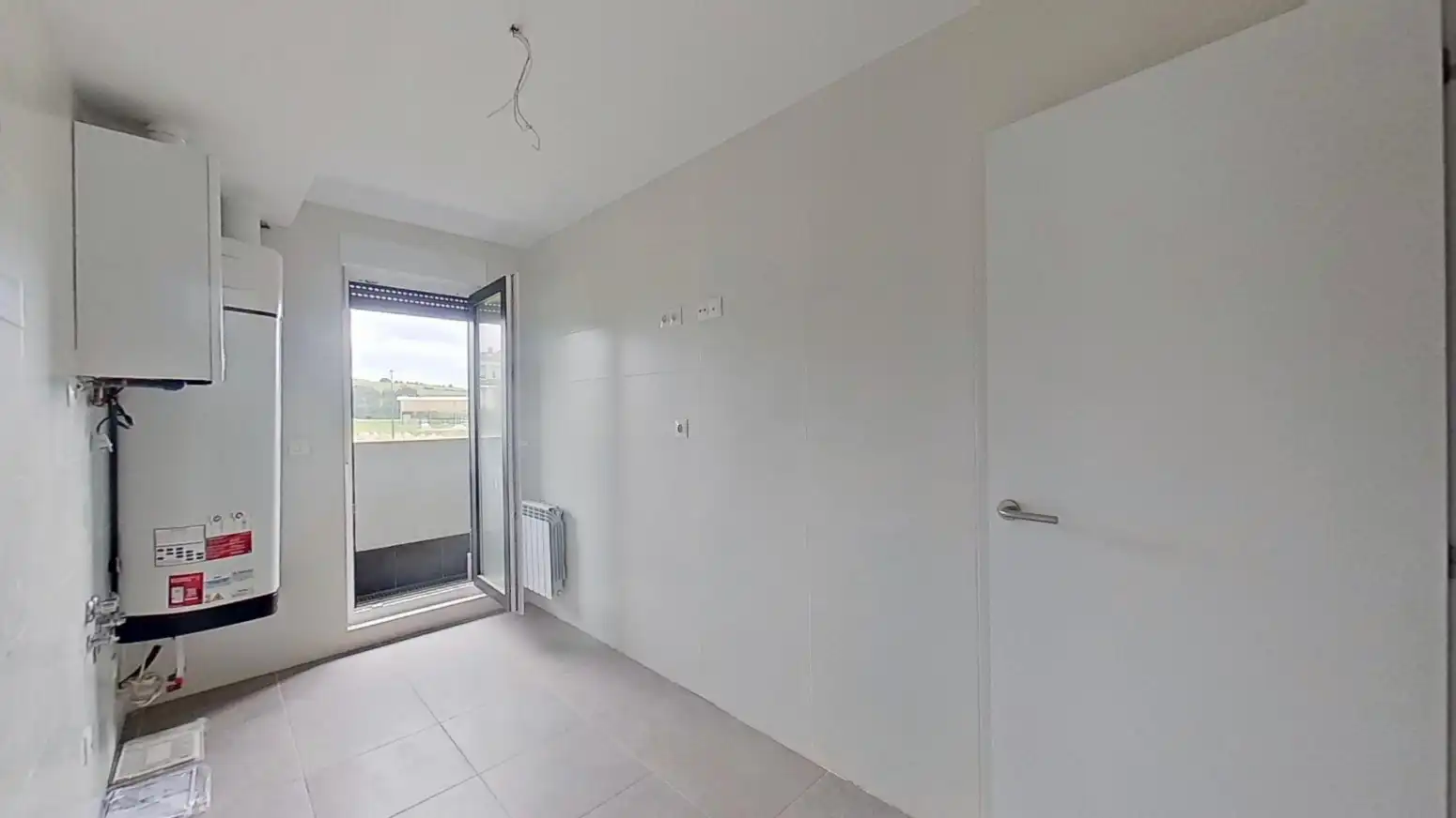 Piso con terraza en venta en Suances - CL LA RASA 4, imagen 3