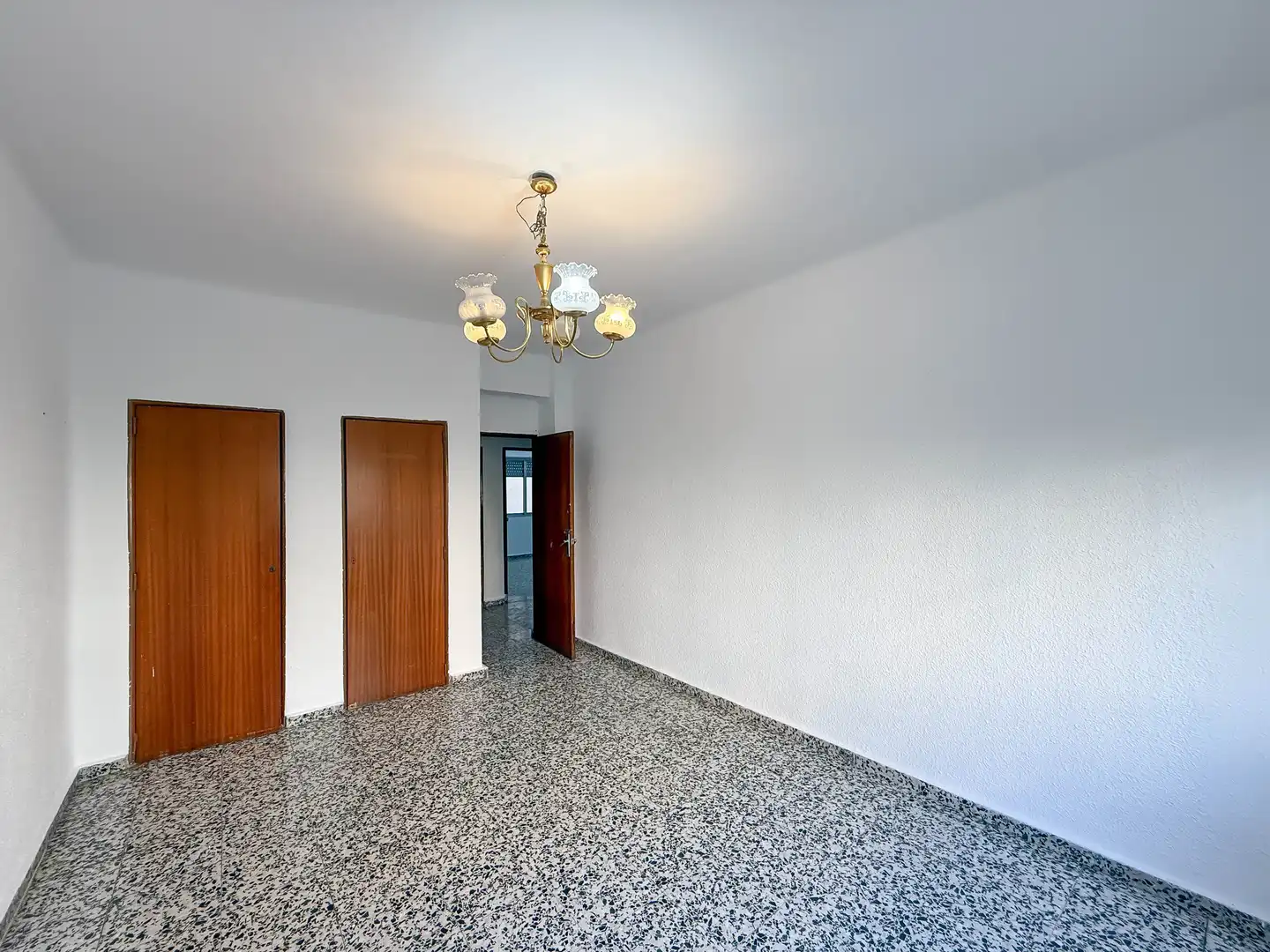 Piso en venta en Valencia con Balcón