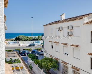 Vista exterior de Casa o xalet en venda en Torrevieja amb Calefacció, Terrassa i Moblat