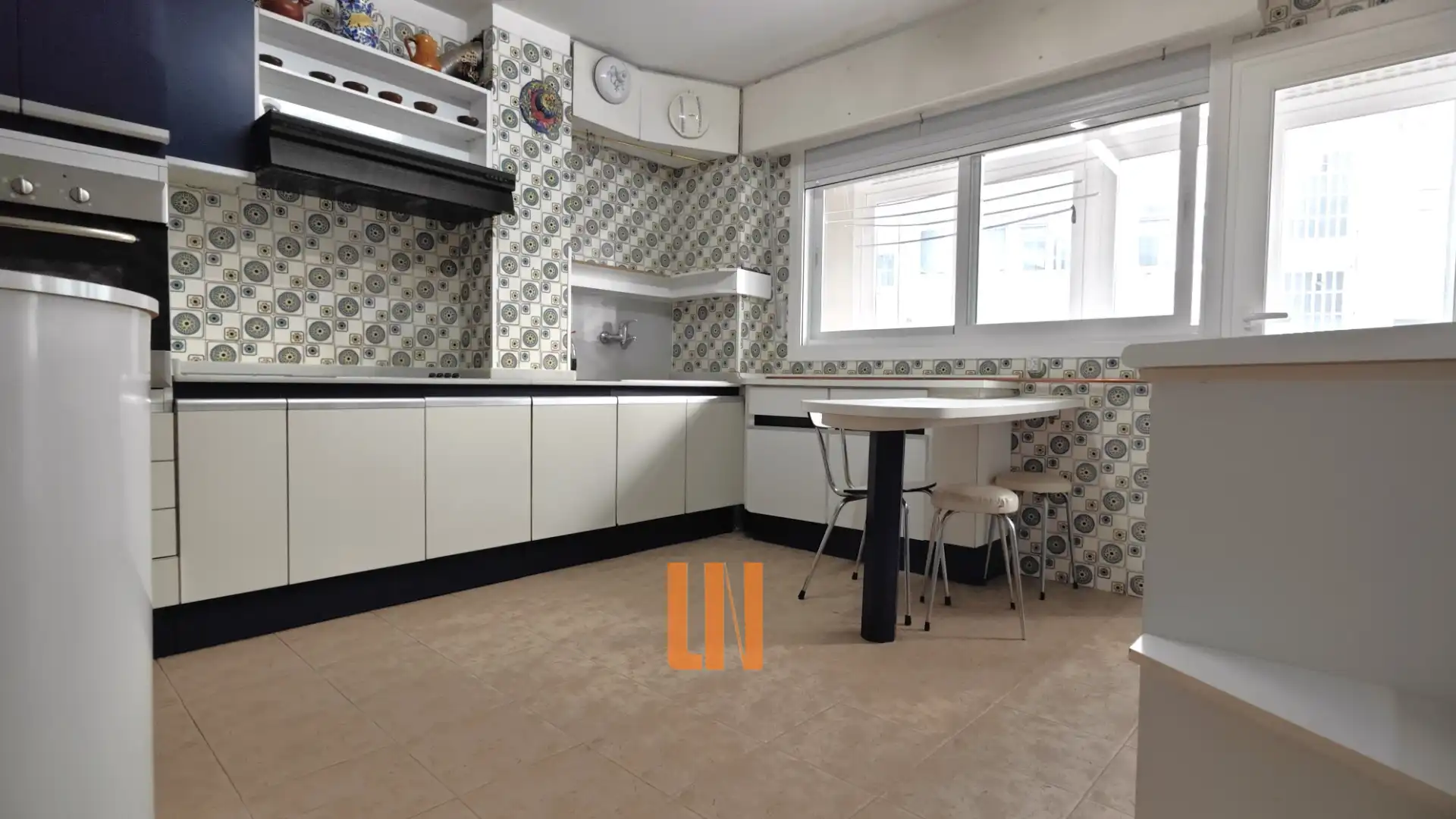 Kitchen of Flat for sale in A Coruña Capital   with Heating, Balcony and Internet