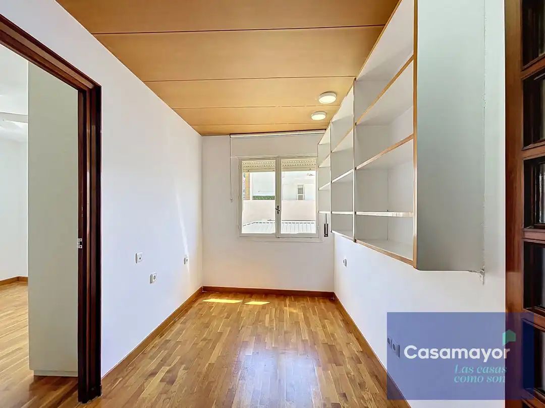 Flat for rent in Alicante / Alacant  with Air Conditioner and Heating