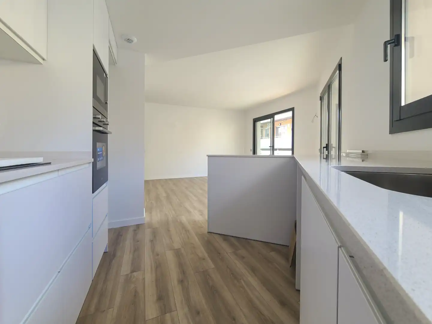 Cocina de Piso en venta en Viladecans con Terraza, Piscina y Balcón