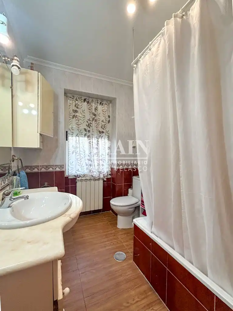 Bany de Apartament en venda en Albacete amb Aire condicionat, Calefacció i Parquet