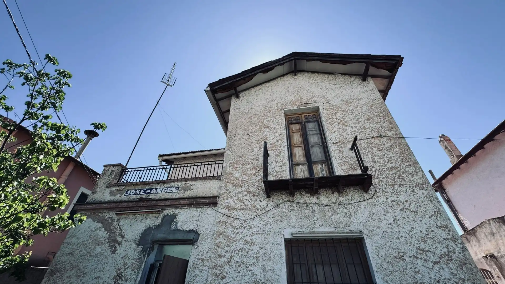 Vista exterior de Casa o chalet en venta en Alicante / Alacant con Jardín privado, Terraza y Balcón
