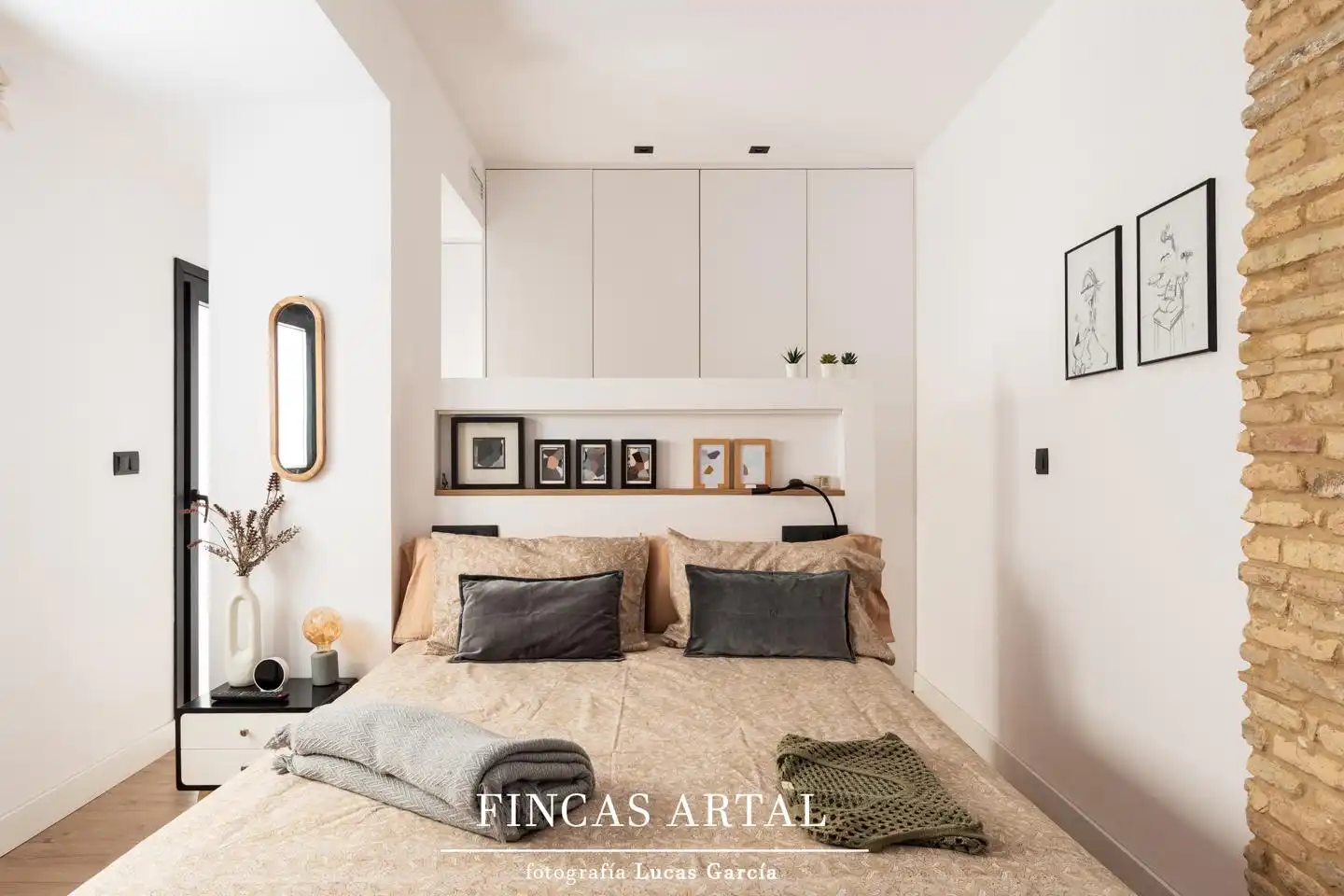 Habitación de Piso en venta en Zaragoza con Aire acondicionado, Calefacción y Terraza