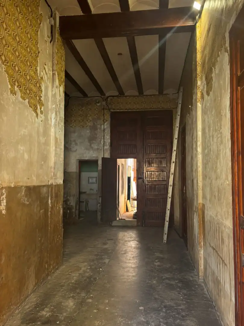 Einfamilien-Reihenhaus zum Verkauf in Valencia mit Klimaanlage, Terrasse und Abstellraum