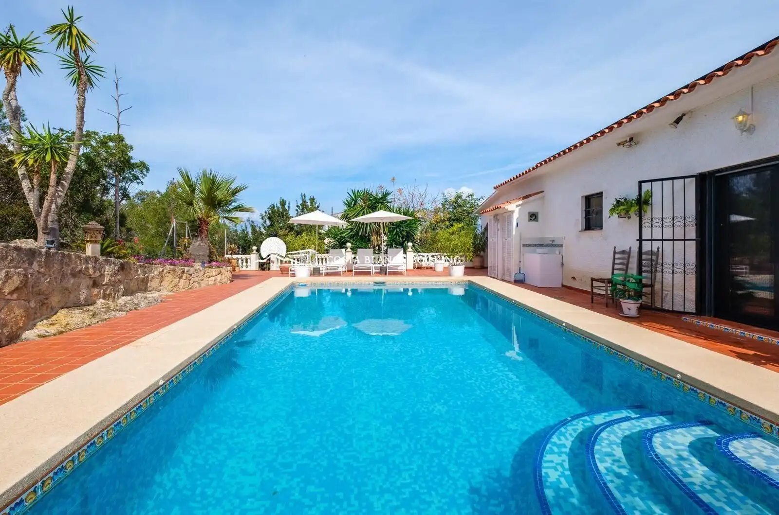Piscina de Casa o chalet en venta en L'Alfàs del Pi con Terraza, Trastero y Piscina