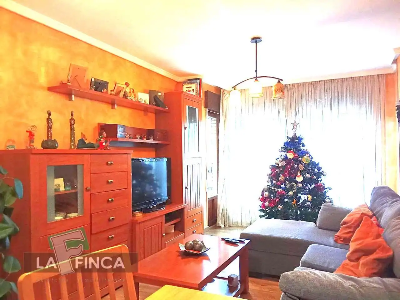 Sala d'estar de Pis en venda en Castrillón amb Calefacció i Terrassa