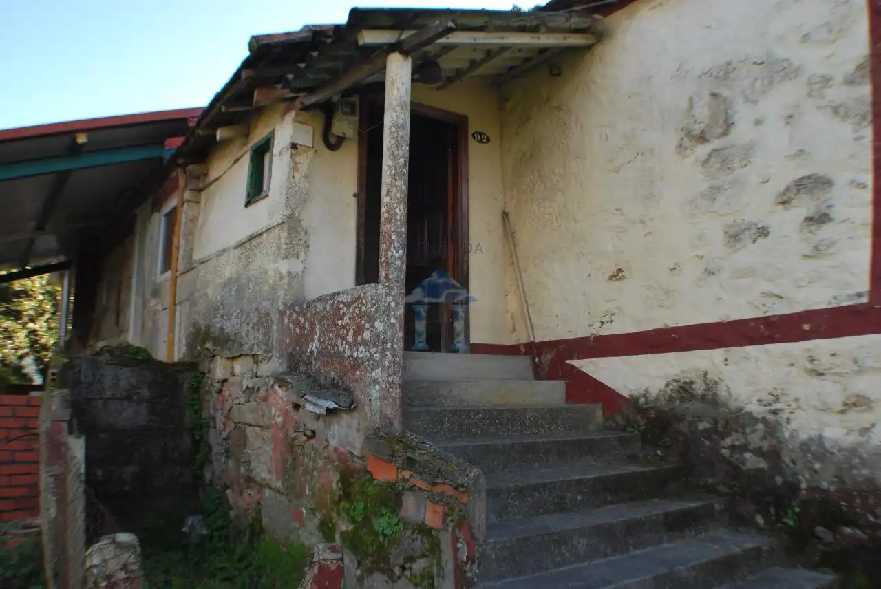 Detached homes for sale in Vigo   with Private garden