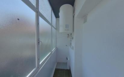 Flat for sale in  Granada Capital