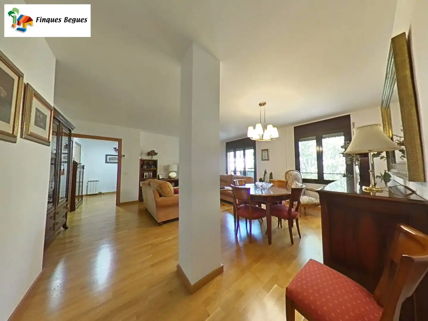 Sala de estar de Dúplex en venta en Begues con Calefacción, Parquet y Terraza