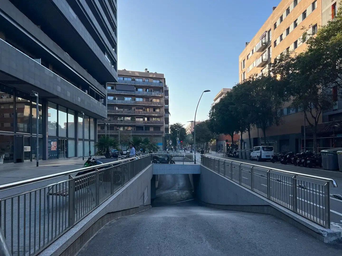 Einzelparkplatz zur Miete in Sant Martí, imagen 13