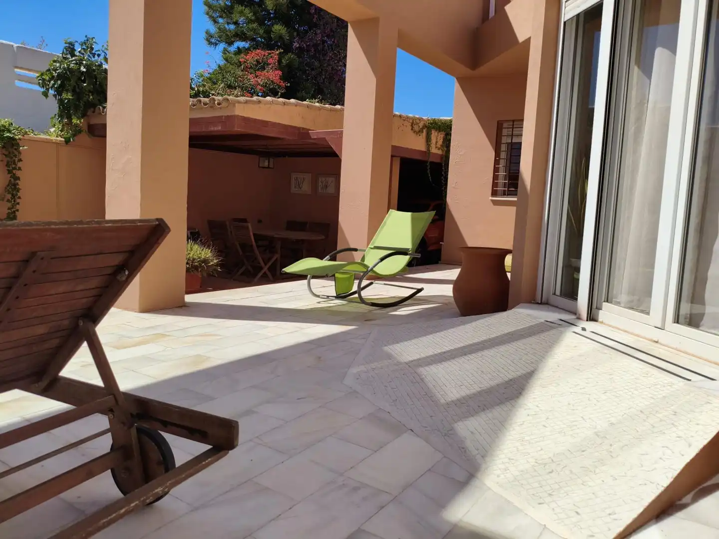 Chalet en venta en El Juncal - Vallealto