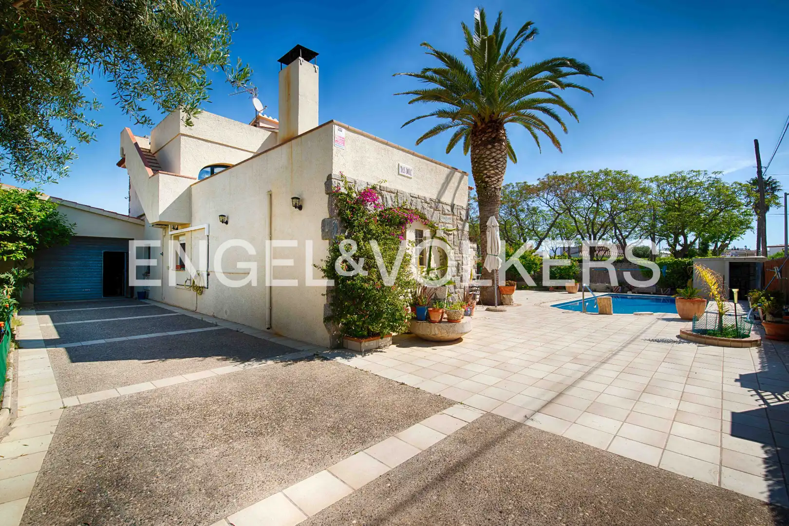 House with terrace for sale in Carrer Requesens, imagen 47
