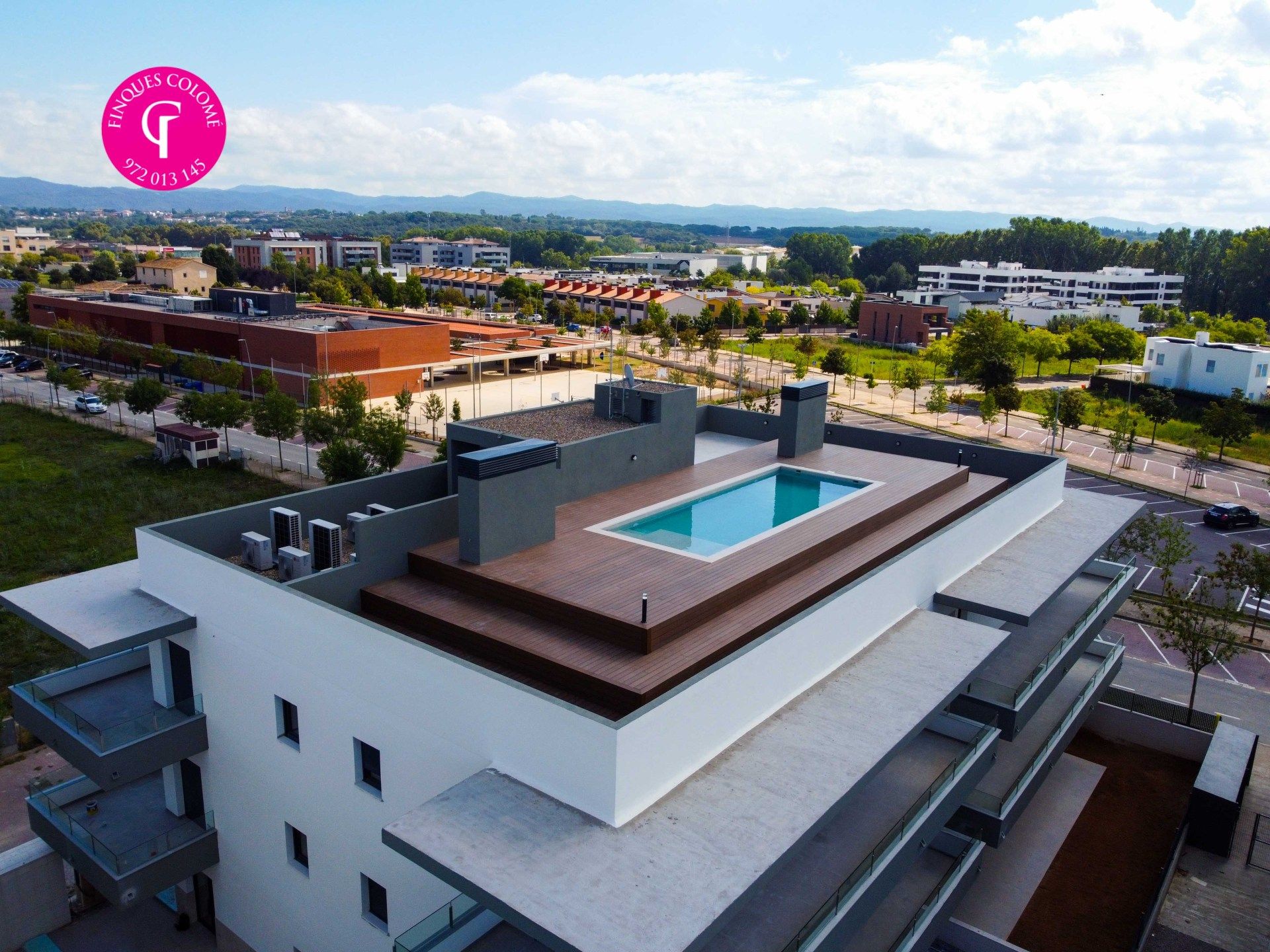 Piscina de Planta baixa de lloguer en Vilablareix amb Aire condicionat, Terrassa i Traster