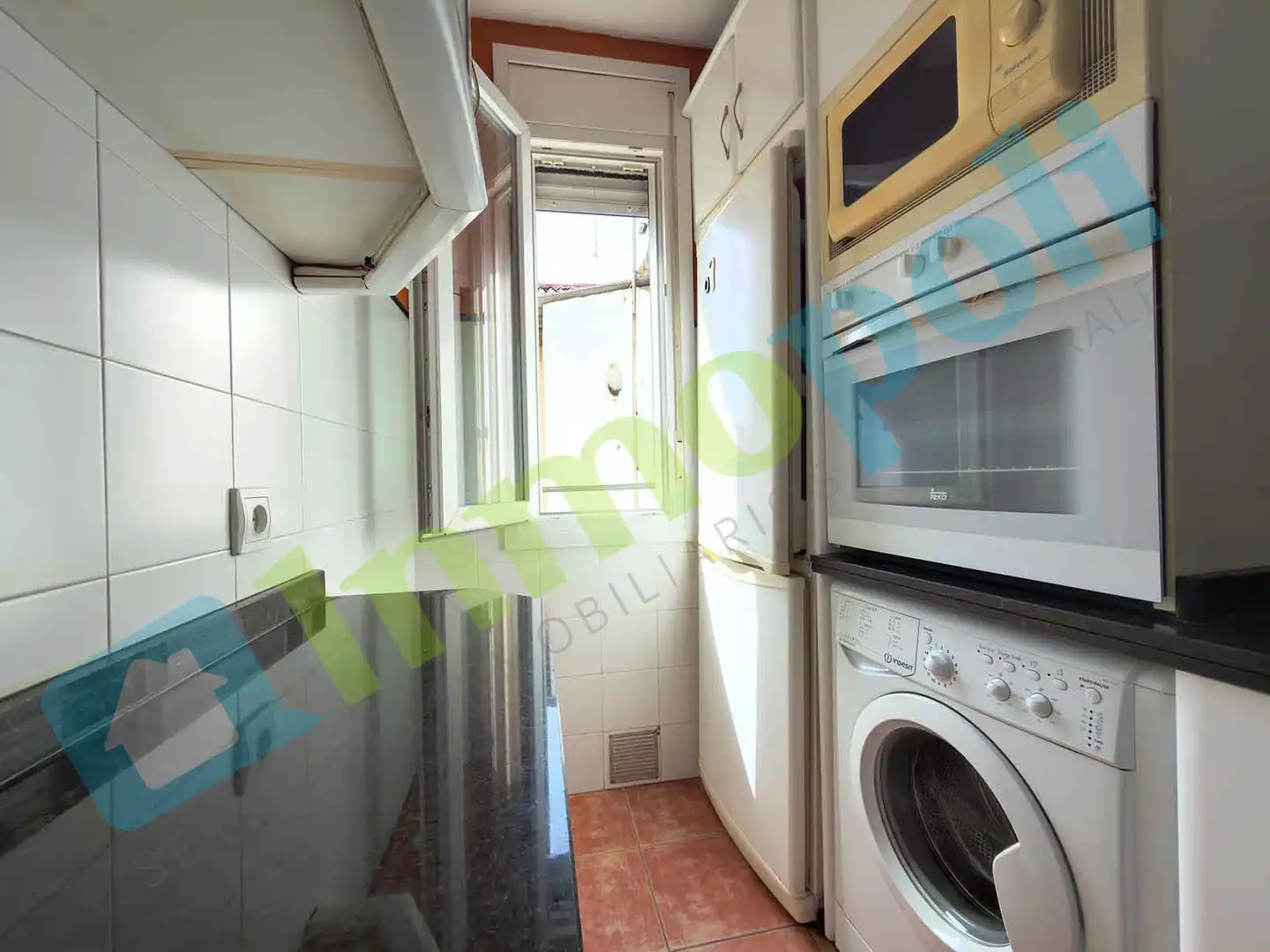 Kitchen of Flat for rent in Badajoz  with Air Conditioner, Heating and Furnished