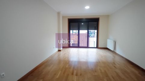 Foto 3 de Piso en venta en Salceda de Caselas, Pontevedra