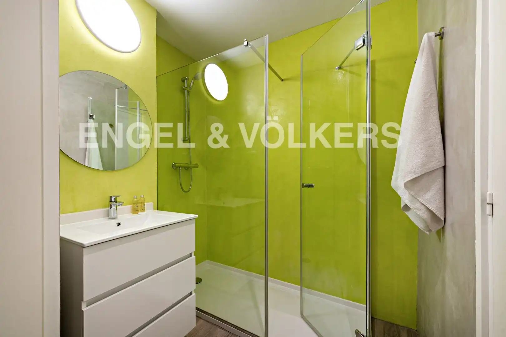 Flat with lift to rent in Eixample, imagen 2