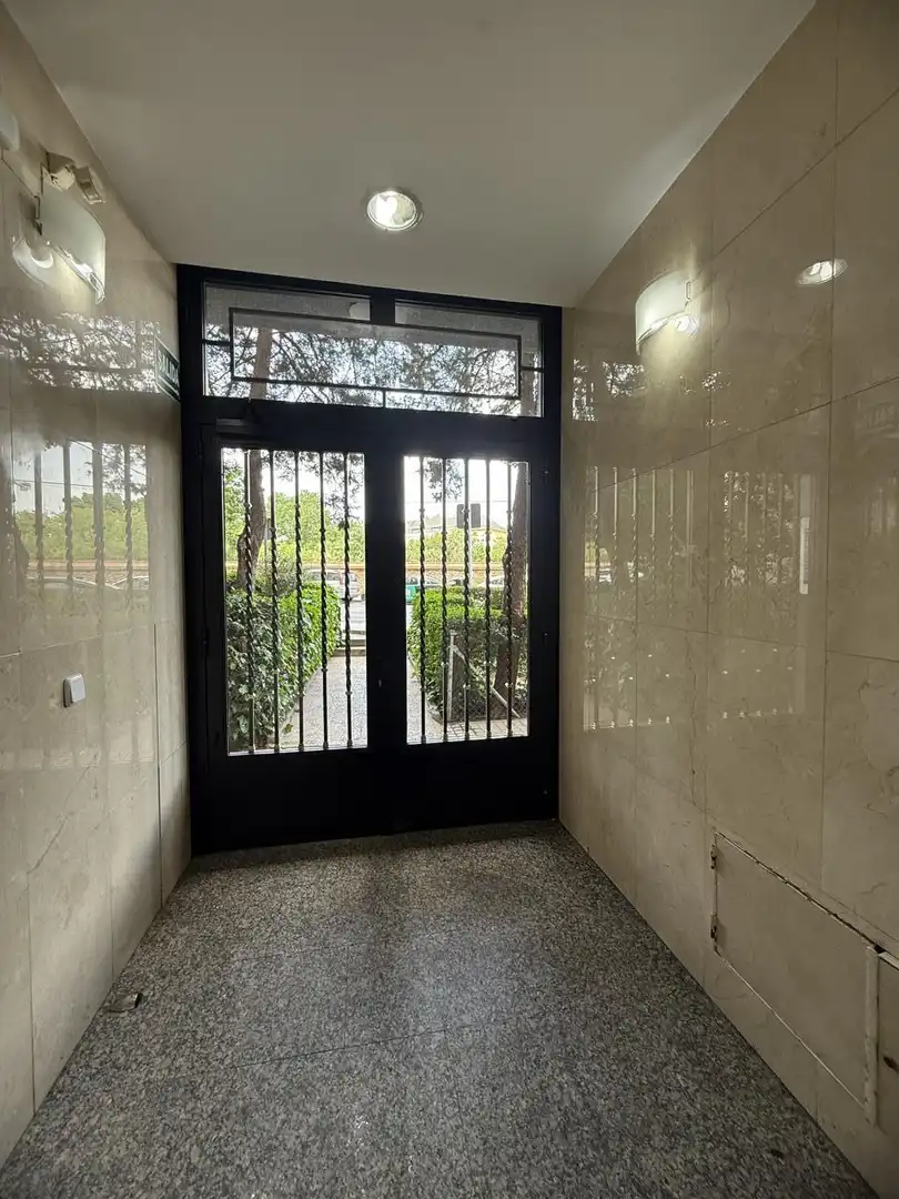 Piso en venta en Madrid con Calefacción y Terraza