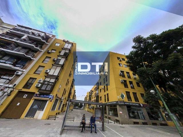 Piso en Venta en Virgen De La Encarnación, 5 en La Calzada - La Florida