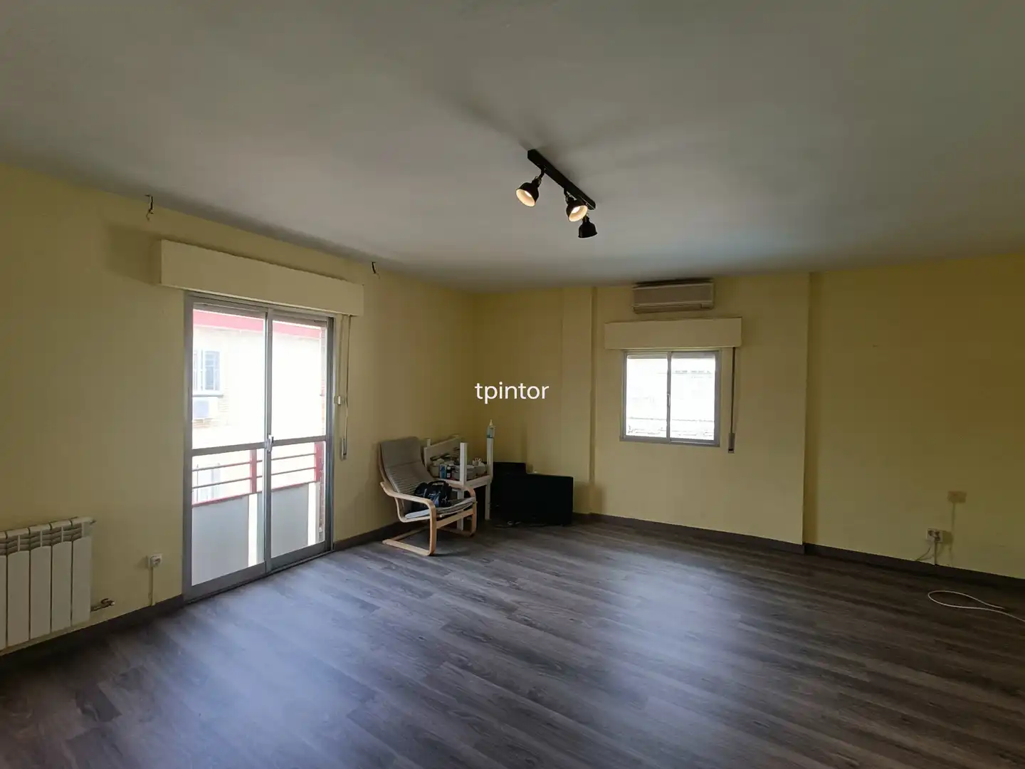 Sala de estar de Piso en venta en Plasencia con Aire acondicionado, Calefacción y Parquet