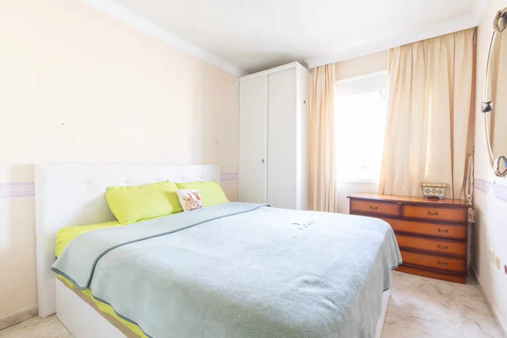 Habitación de Piso en venta en Adeje con Trastero y Balcón