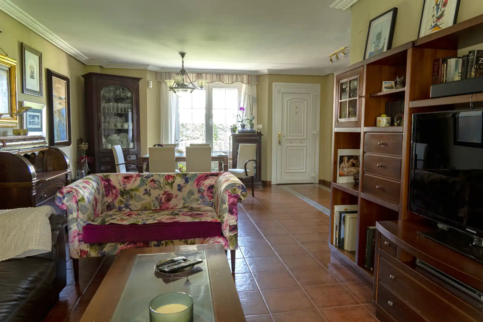 Sala de estar de Casa o chalet en venta en Camargo con Calefacción, Jardín privado y Terraza