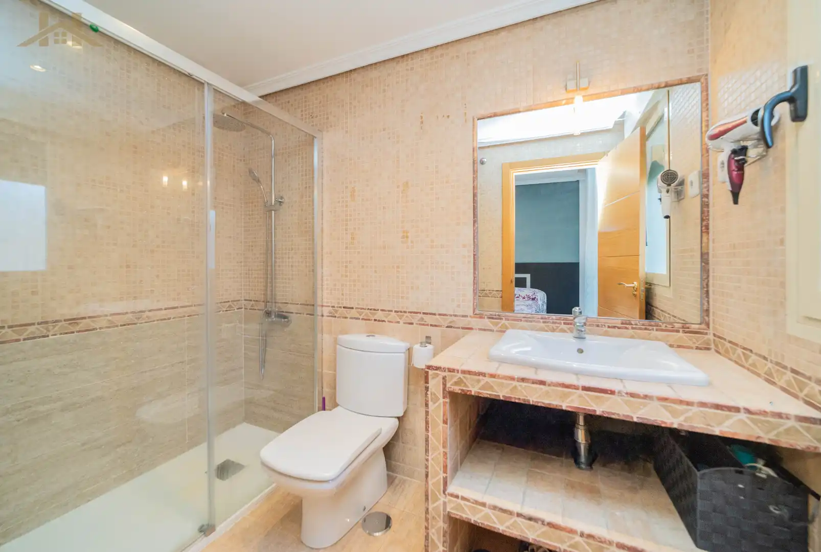 Bathroom of Flat for sale in Pinto  with Air Conditioner, Heating and Terrace