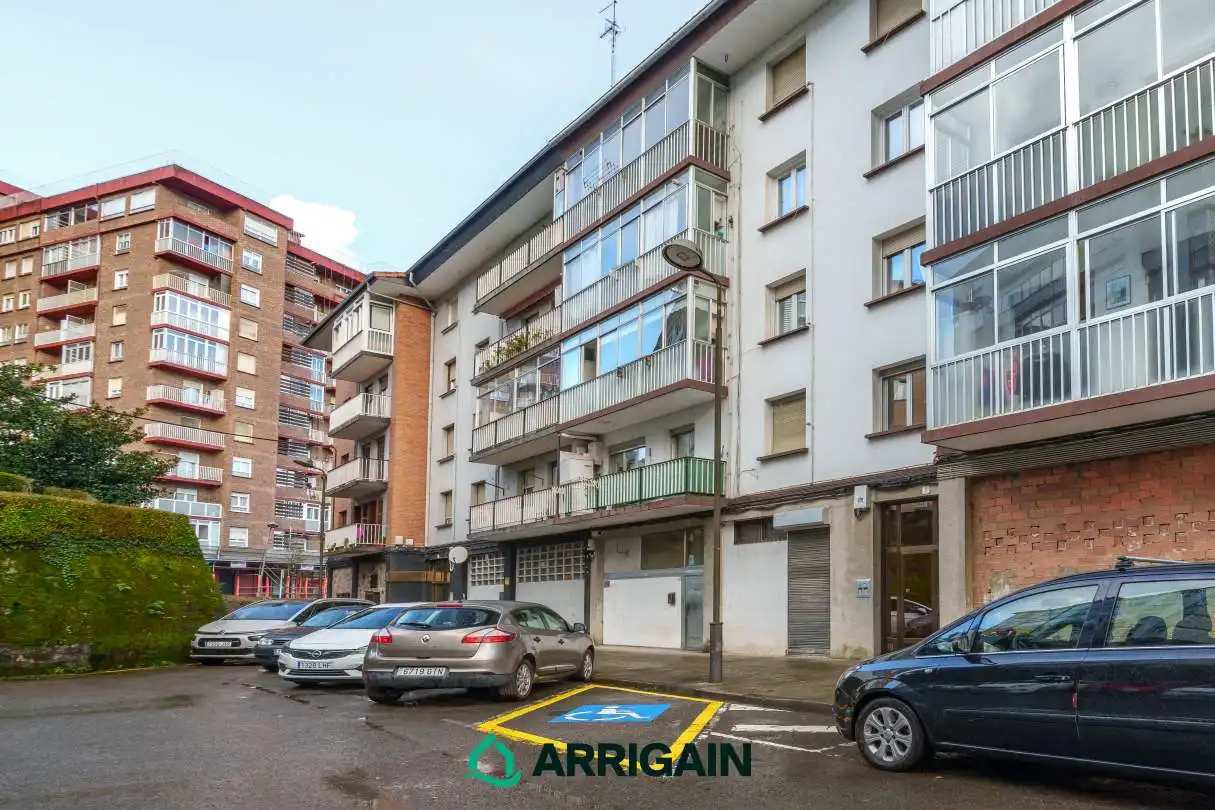 Vista exterior de Piso en venta en Andoain con Calefacción y Terraza