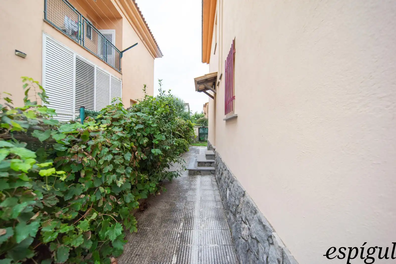 Vista exterior de Casa o chalet en venta en Girona con Aire acondicionado, Calefacción y Terraza