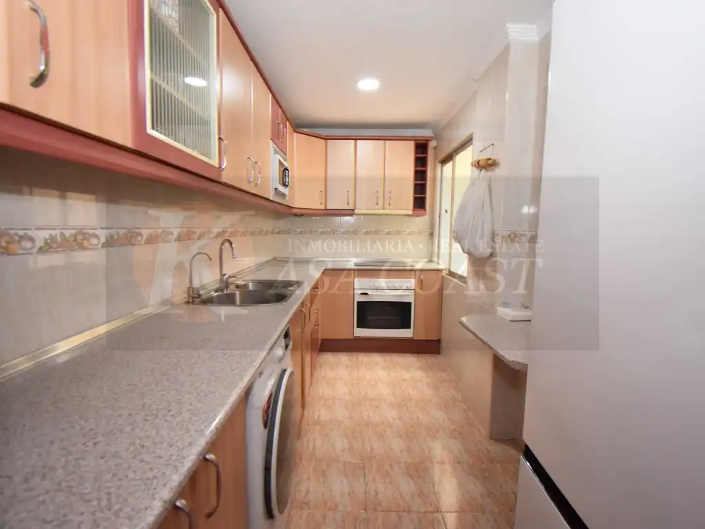Kitchen of Flat for sale in Fuengirola  with Air Conditioner and Terrace