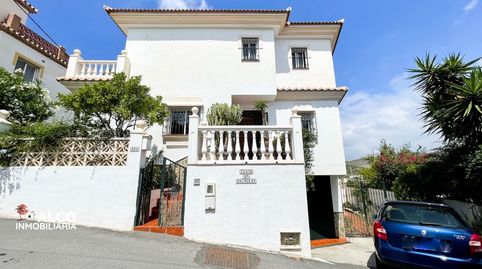 Foto 3 de Casa o xalet en venda a Amberes, 5, Urbanización Santa Rosa, Torrox