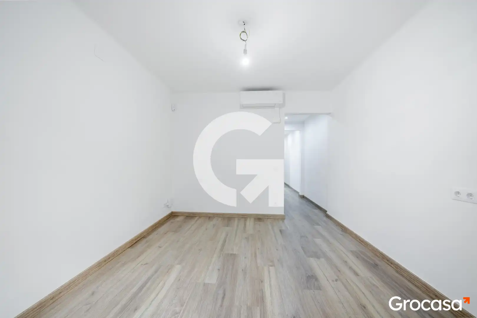 Piso en venta en Barcelona con Aire acondicionado, Calefacción y Horno