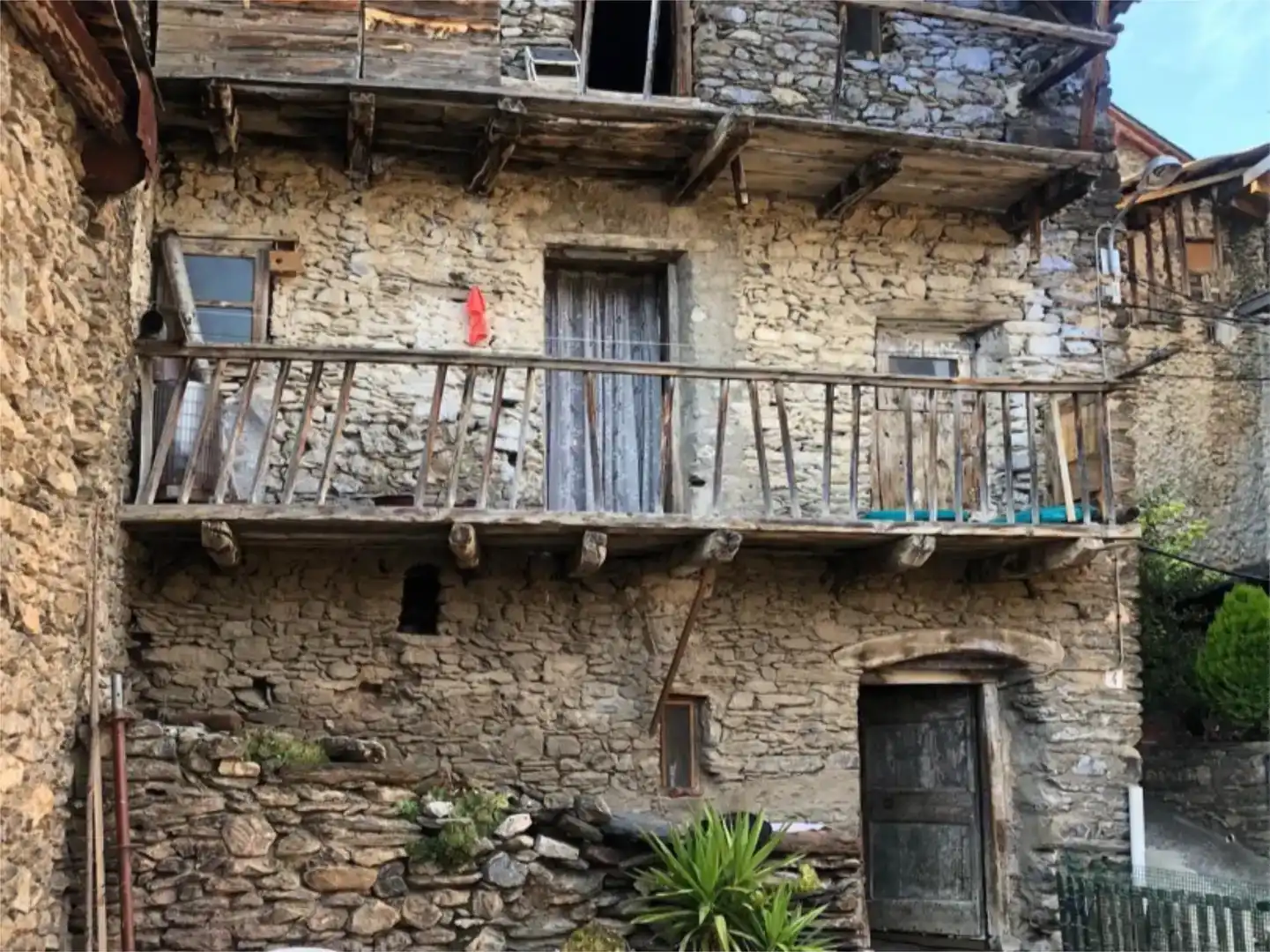 Vista exterior de Finca rústica en venda en Les Valls de Valira, Lleida