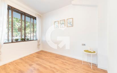 Bedroom of Flat for sale in  Barcelona Capital