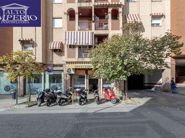 Local comercial en venda a Calle PDTA FRANCISCO JAVIER COB