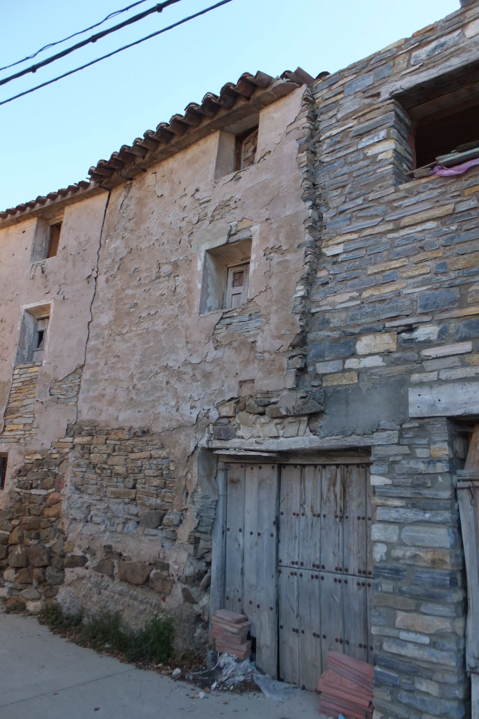 Exterior view of House or chalet for sale in Navajún
