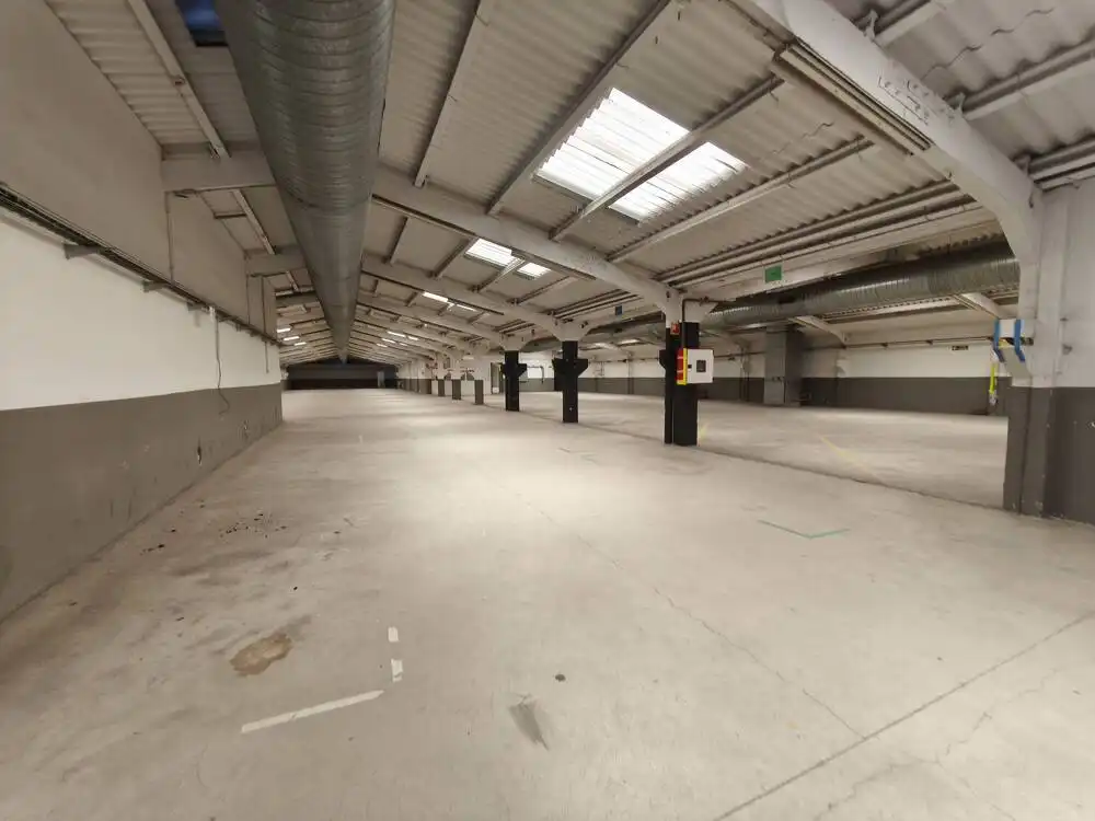 Industrial building to rent in Almeda - El Corte Inglés, imagen 15