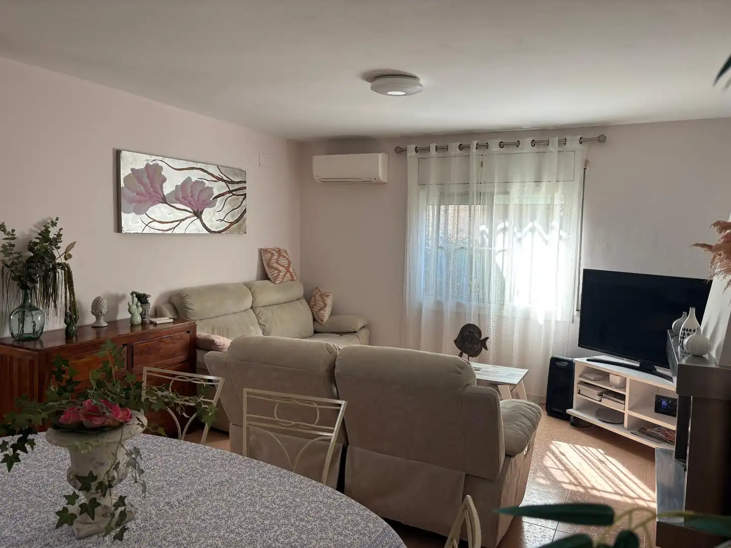 Sala d'estar de Casa o xalet en venda en L'Ametlla de Mar  amb Jardí privat, Terrassa i Traster