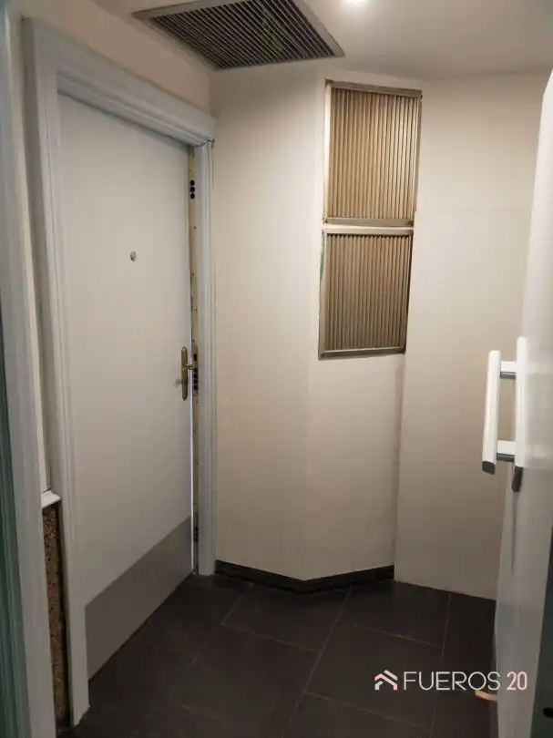 Commercial properties for sale in Barakaldo   with Air Conditioner and Furnished