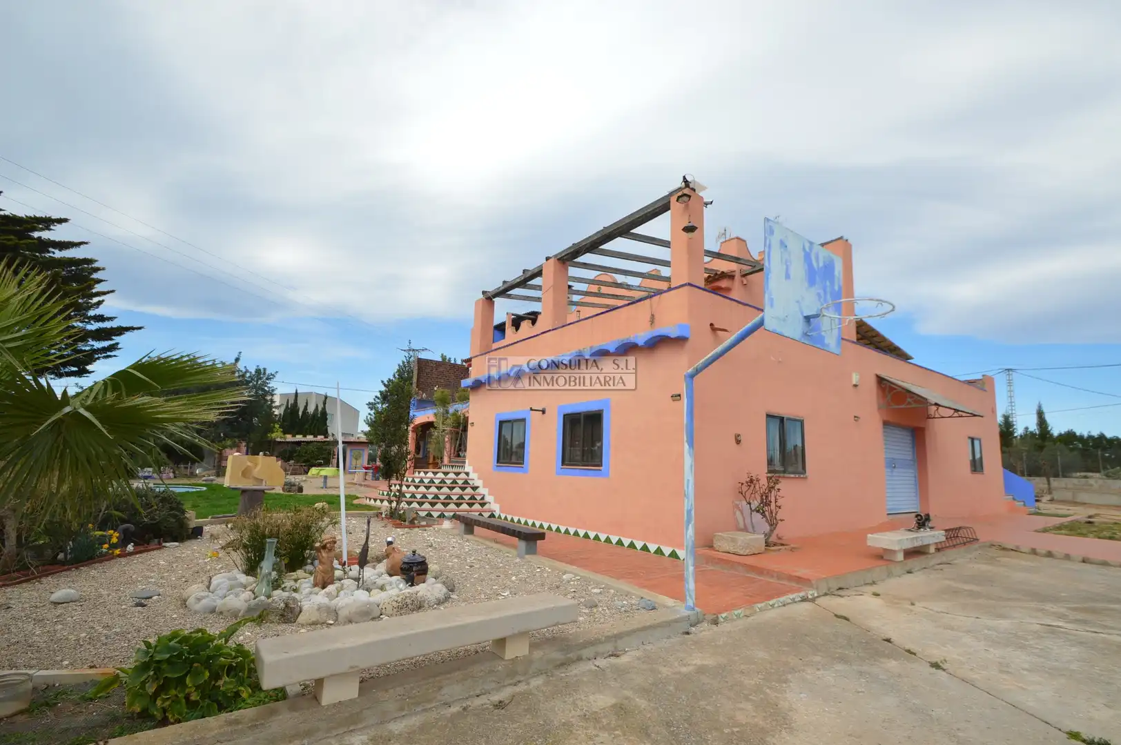 Exterior view of Houses for sale in Vinaròs  with Private garden, Terrace and Storage room
