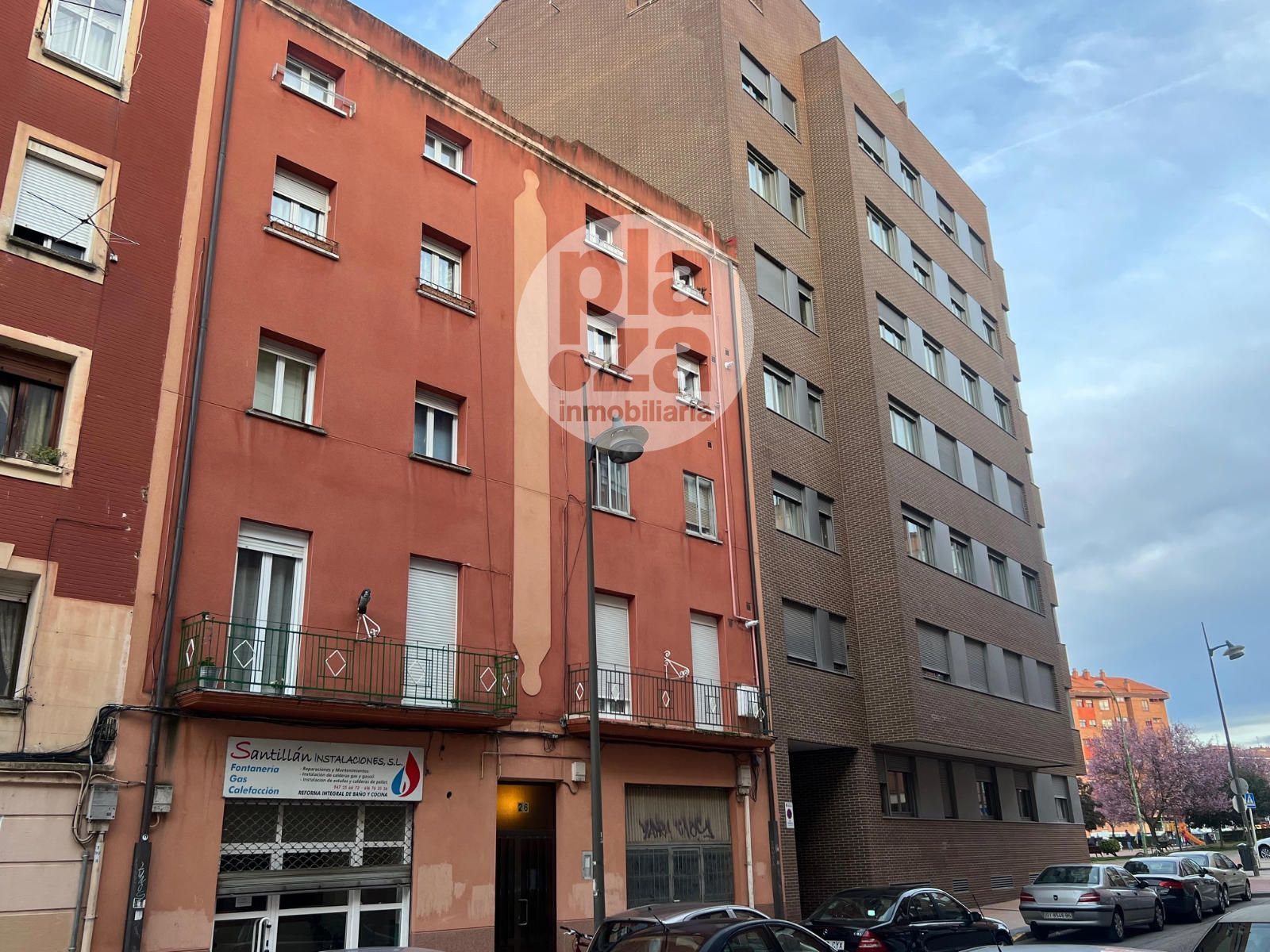 Exterior view of Flat for sale in Burgos Capital  with Heating