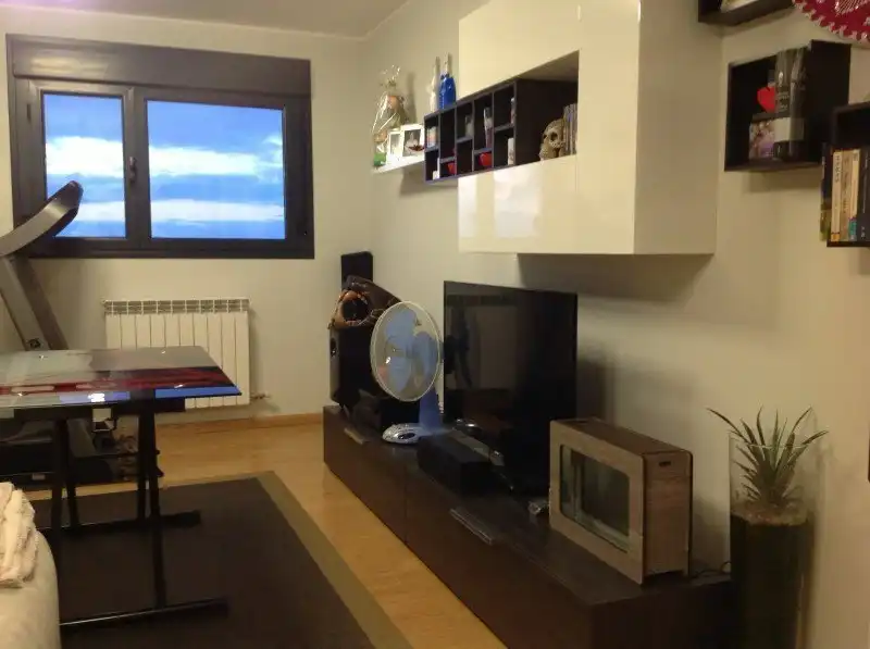Sala de estar de Piso en venta en Santo Domingo de la Calzada con Calefacción, Parquet y Trastero