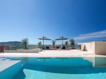Casa con balcone in vendita a Santa Ponça