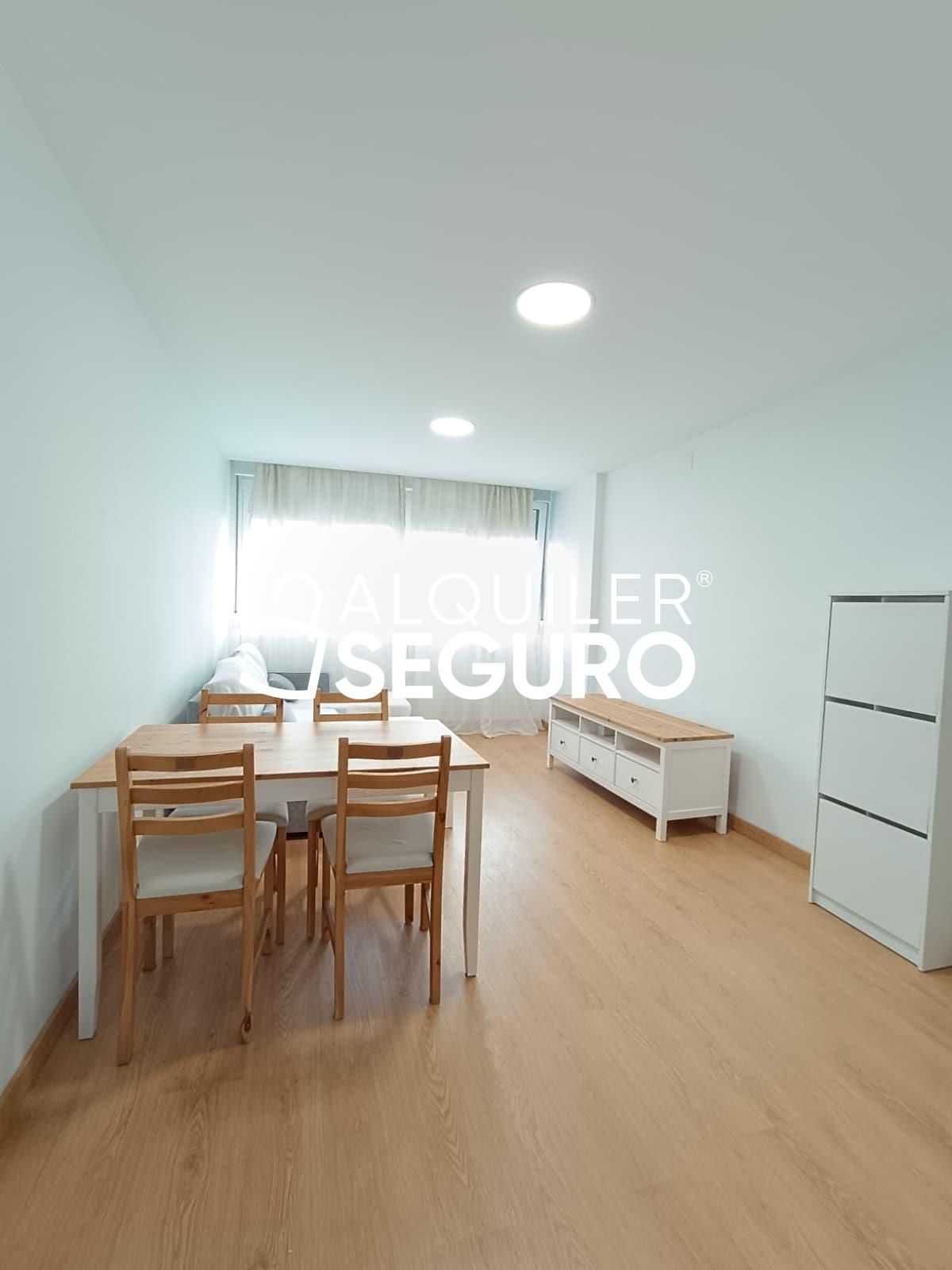 Bedroom of Flat to rent in Getafe  with Air Conditioner, Heating and Furnished