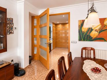 Piso con balcón en venta en Calle Calle Río Sena