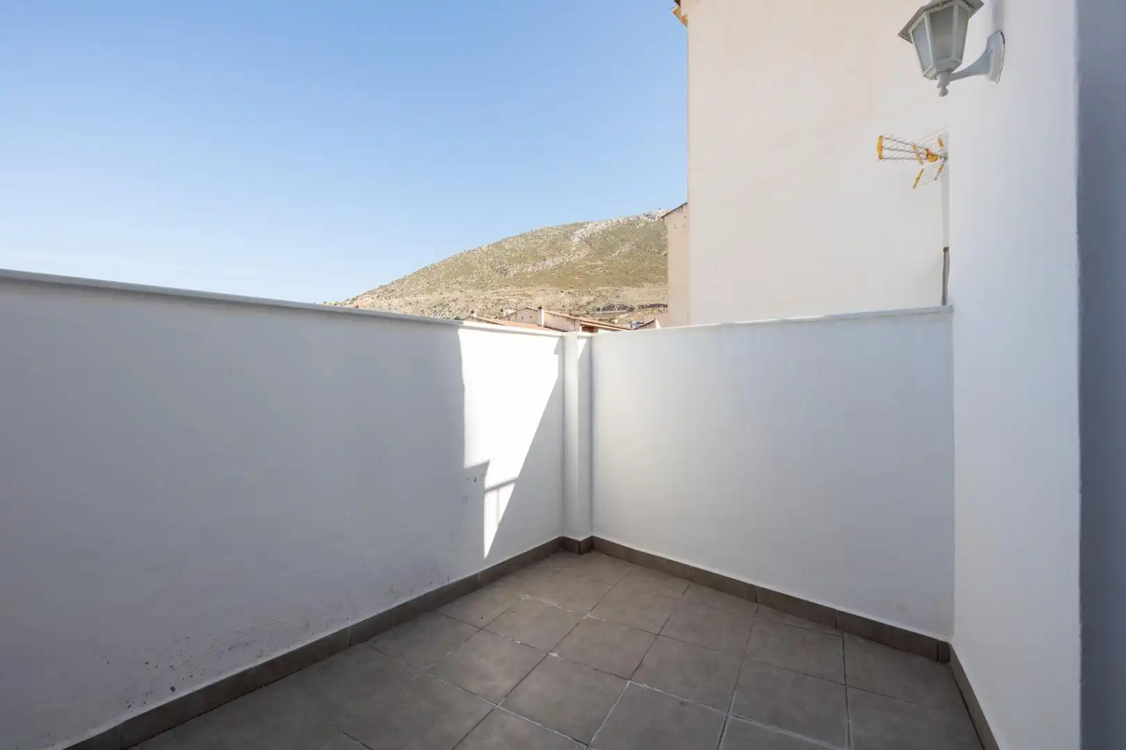 Terrace of Detached homes for sale in Loja  with Air Conditioner, Heating and Parquet flooring